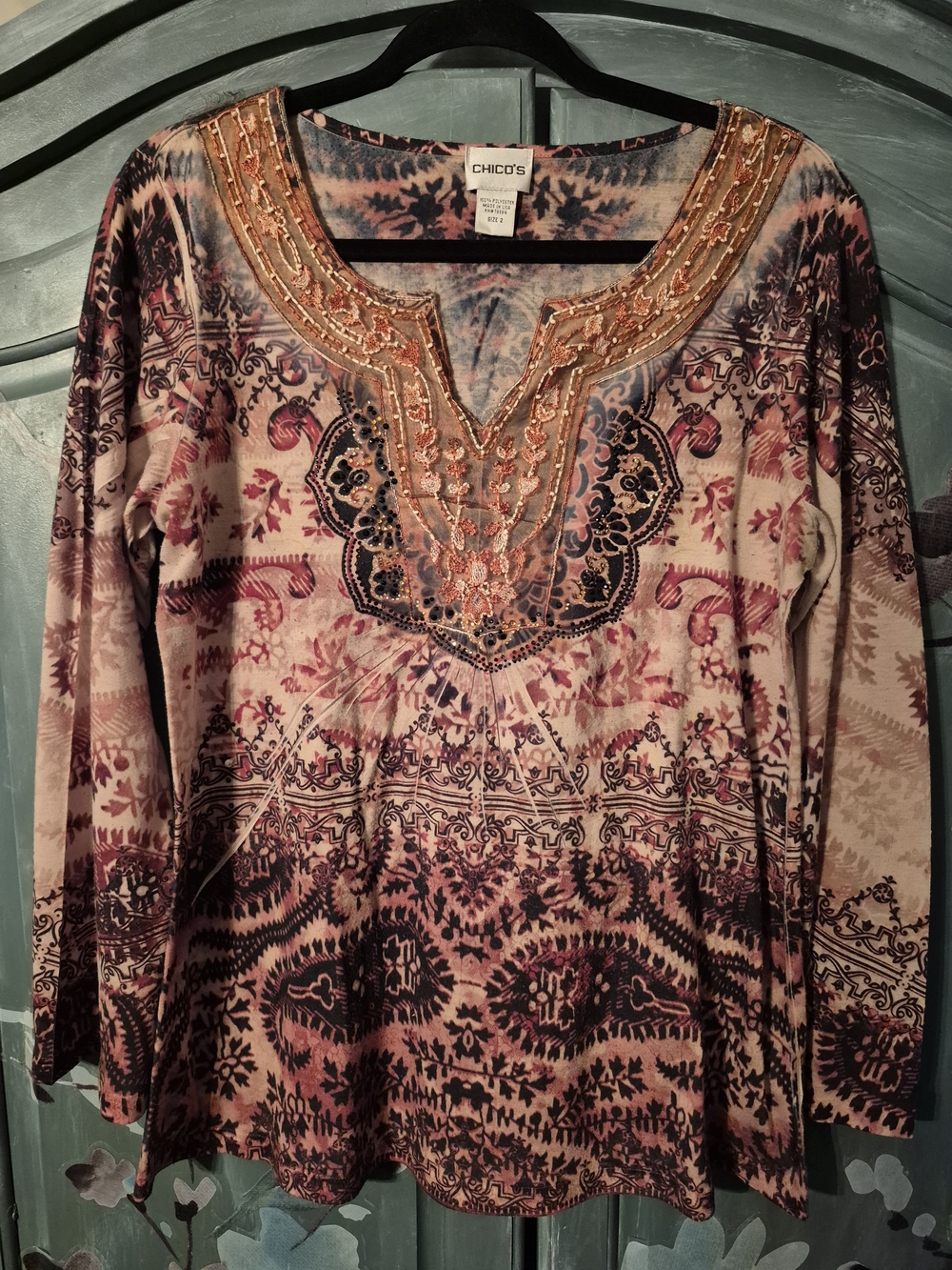 Chico's Boho Pink Floral Embellished V-Neck Long Sleeve Top